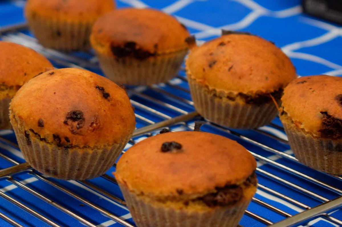 Muffins de baunilha e chocolate