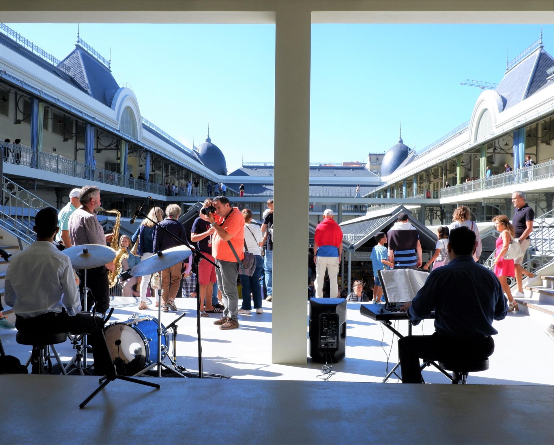 Bolhão dá música a quem o visita