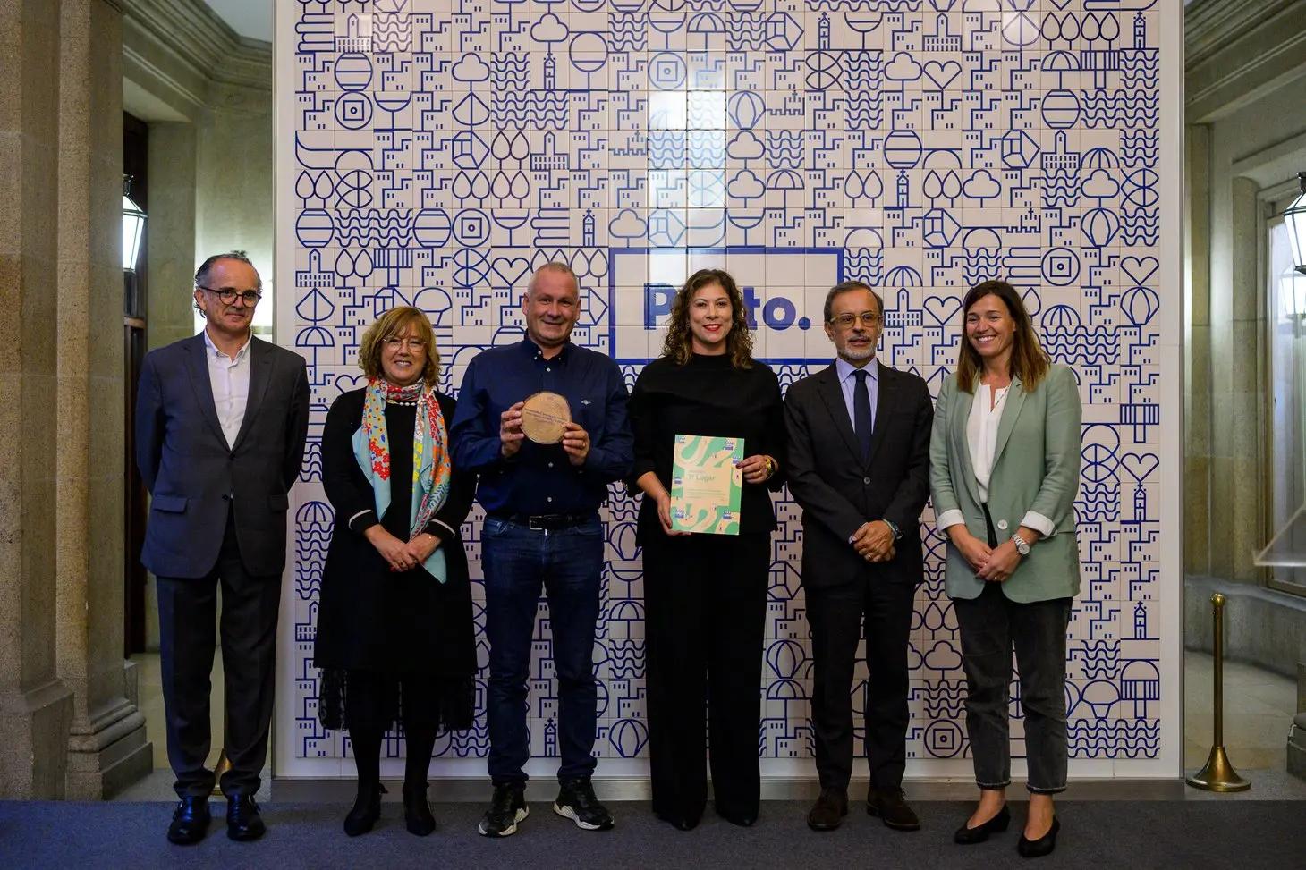 "A banca da vizinha não é melhor do que a minha" premia 12 comerciantes do Porto